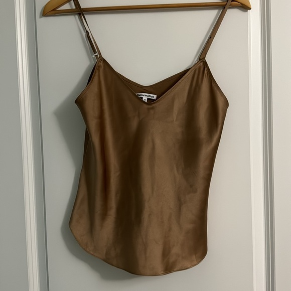 NWOT Reformation Teddy Silk top - Picture 3 of 6